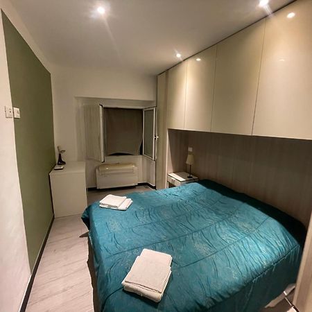 Center And Aquarium Apartman Genova Kültér fotó