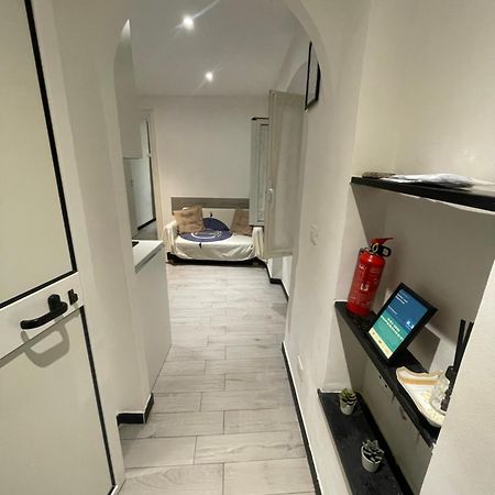 Center And Aquarium Apartman Genova Kültér fotó